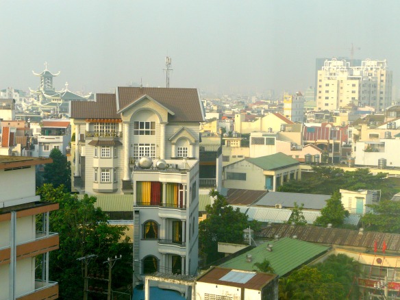 Mövenpick Hotel Saigon - Aussicht auf die Stadt