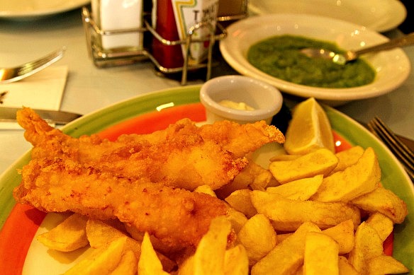 London Food Tour East End - Fish and Chips 2