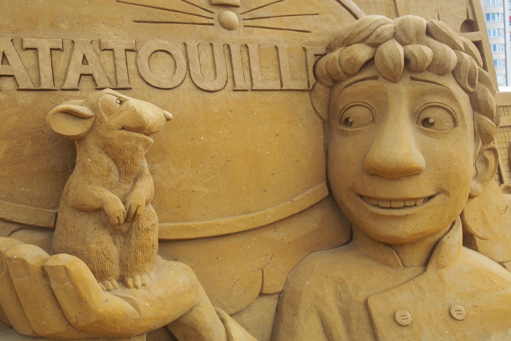 Ratatouille beim Sandskulpturen Festival in Oostende