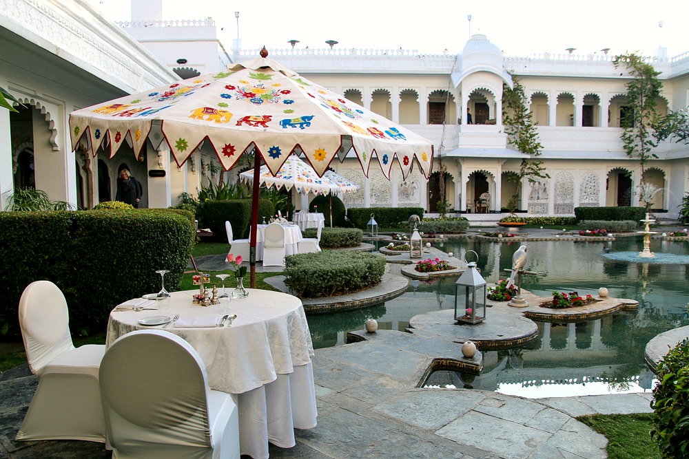 Taj Lake Palace Hotel Udaipur Indien Abendessen