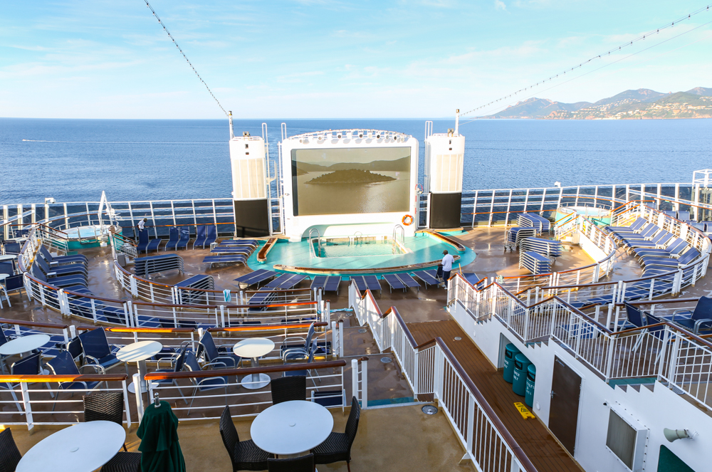 3 Kreuzfahrt Norwegian Epic Pool Deck