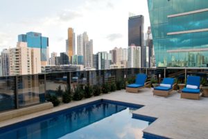 Aussicht vom Pool des Grace Panama Hotels