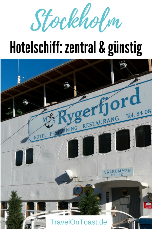 Geheimtipp für deine Städtereise nach Stockholm, Schweden: Die beste Alternative zum Hotel in Stockholm ist ein Hotelschiff. Hier übernachtest du beim Zentrum, schön und günstig. #Hotelschiff #Stockholm #Schweden