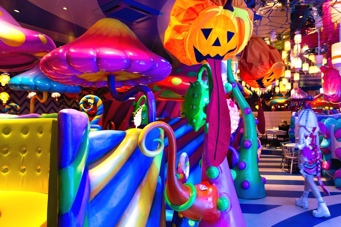 Kawaii Monster Cafe in Tokio