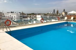 Hotel Sevilla mit Pool