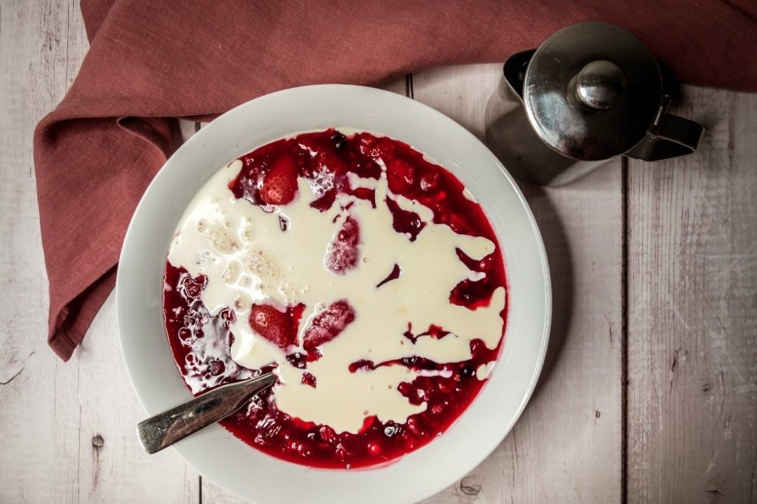 Veganer Nachtisch: Rote Grütze Rezept aus Dänemark