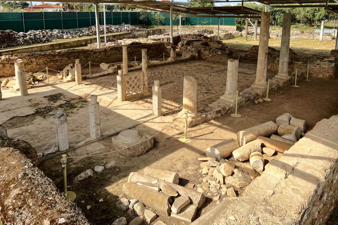 Ruinen Basilica of Sophronios